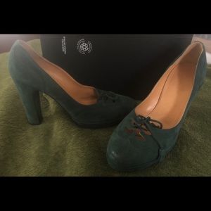 Hermès Pumps